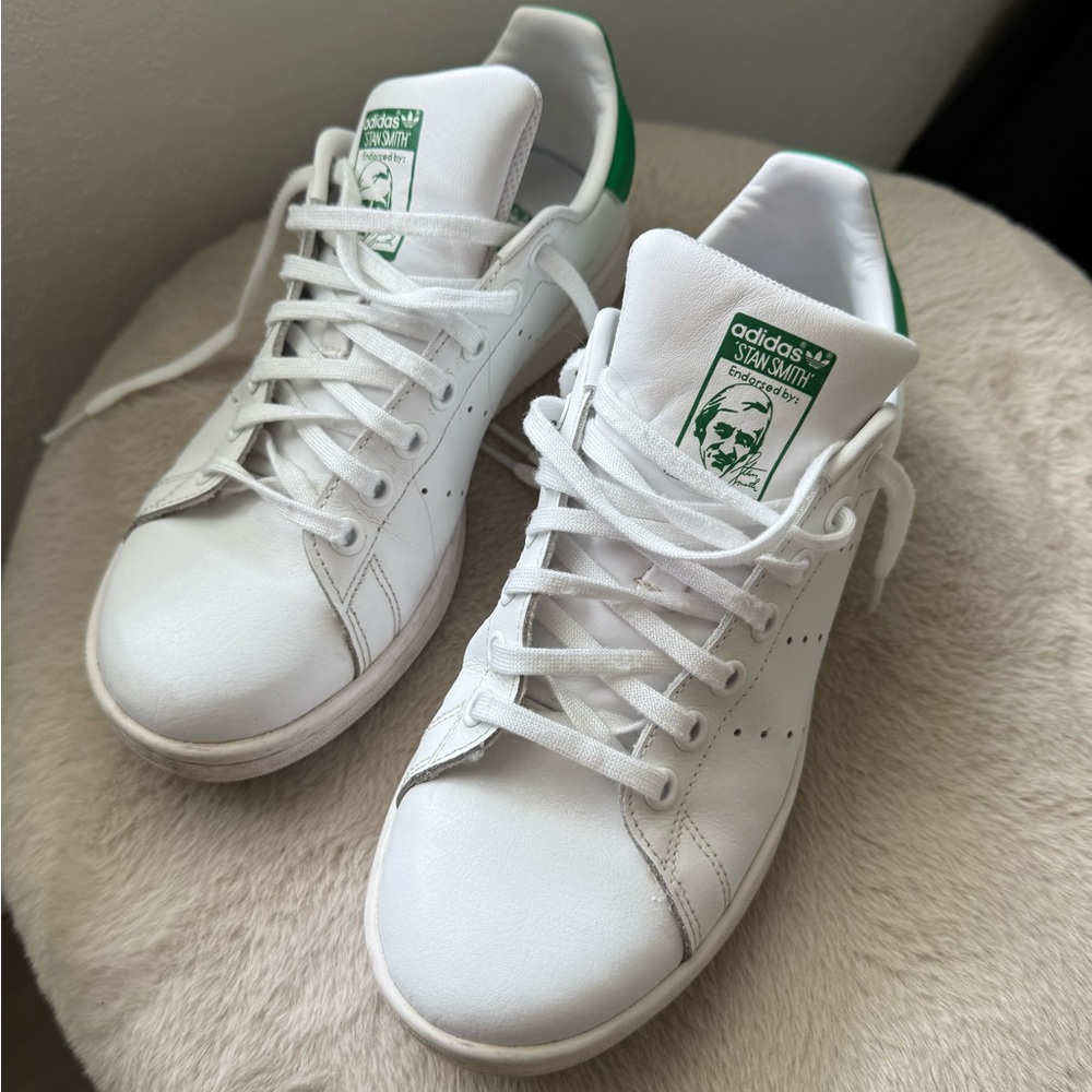 Adidas women’s White Sneakers with Green Insole